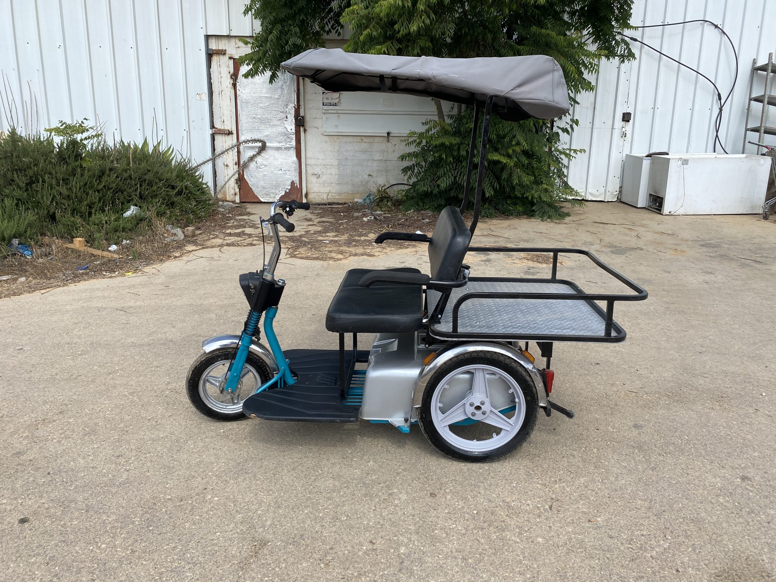 קלנועית אפיקים משפוצת משטחית